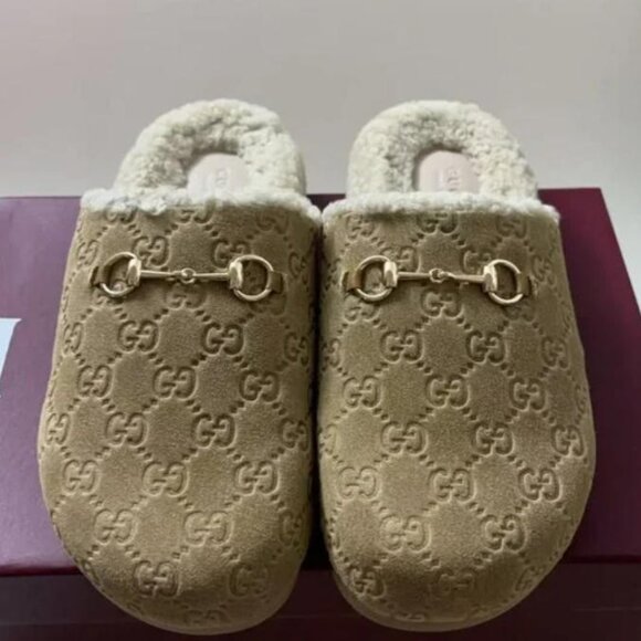 Horsebit Gucci GG Suede Shearling Mules Beige Size 39